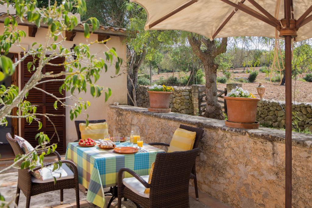 Agroturismo Es Pla De Llodra Manacor  Exterior photo